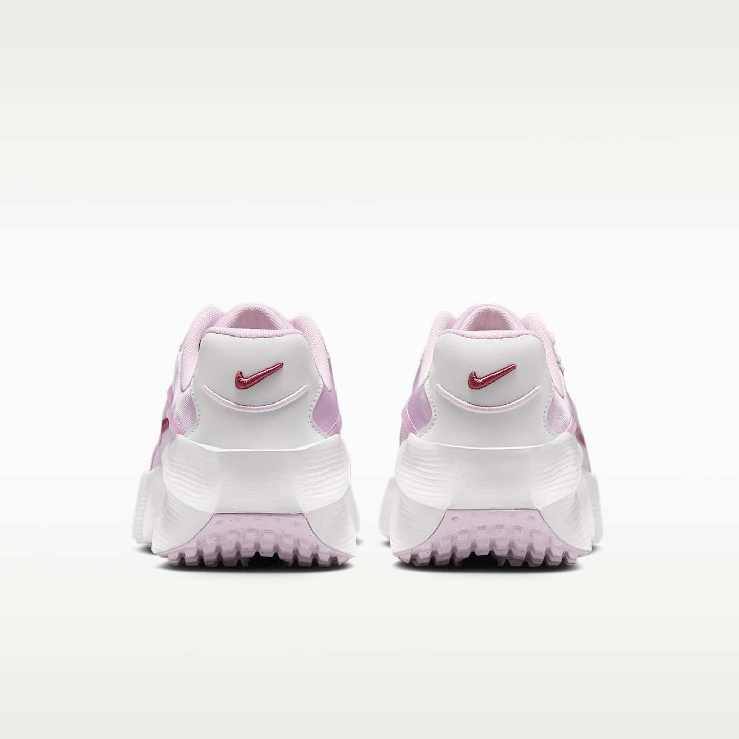 Nike Aura Edge Schuh (Damen) – Bleached Lilac/Off White/Weiß/Pink Smoke