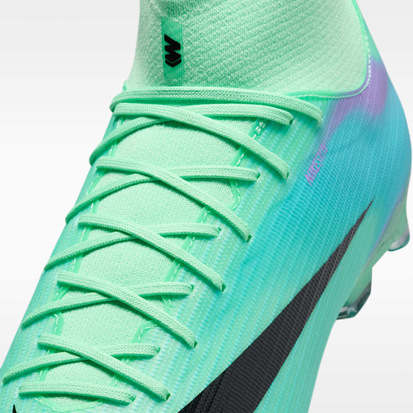 Nike Mercurial Superfly 11 Academy „Sam Kerr“ High-Top-Fußballschuh für verschiedene Böden – Green Glow/Fuchsia Dream/Lagoon Pulse/Schwarz