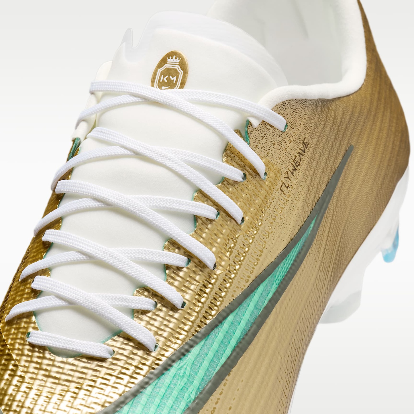 Nike Mercurial Superfly 11 Pro „Kylian Mbappé“ Low-Top-Fußballschuh für normalen Rasen – Metallic Gold/Green Glow