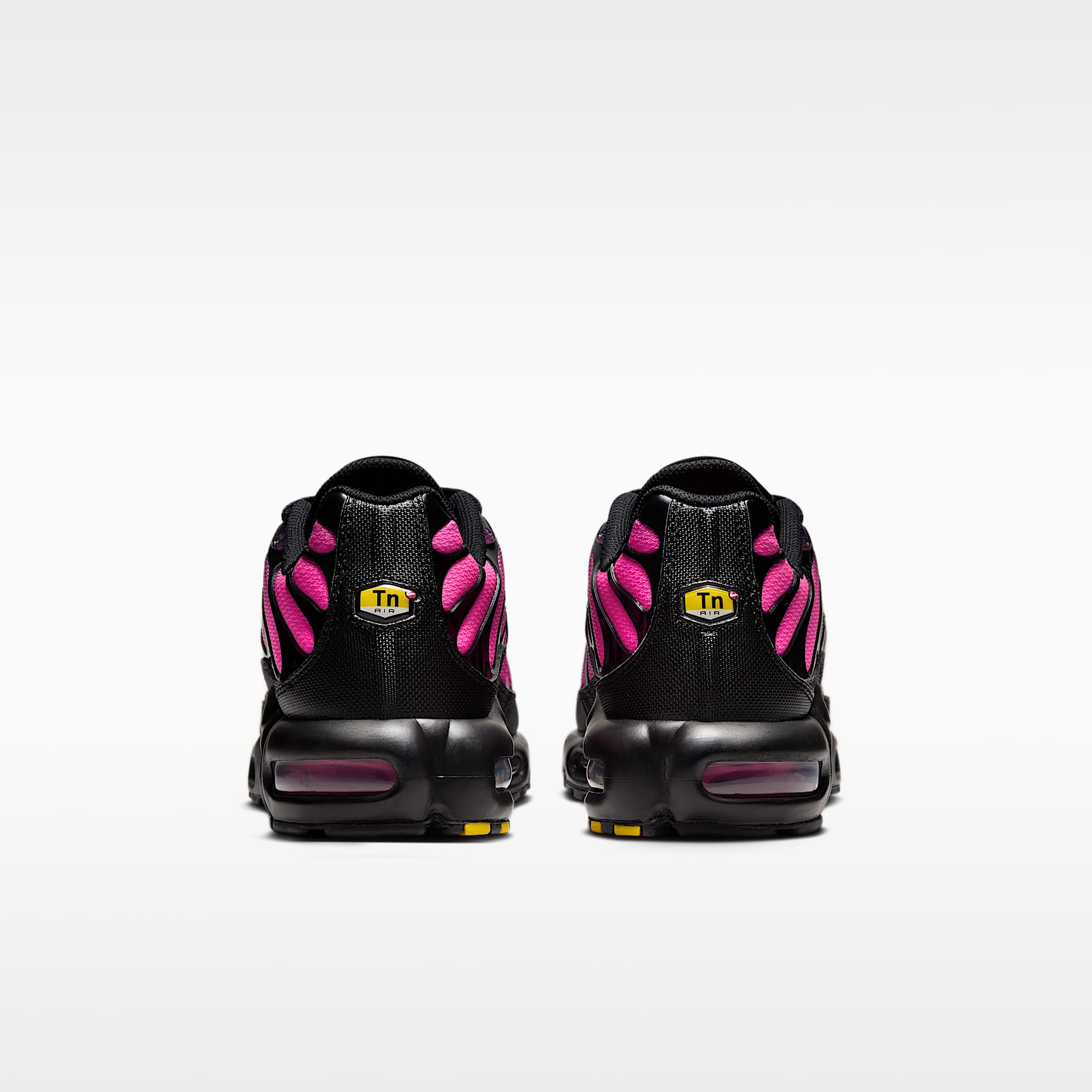 Nike Air Max Plus Schuh (Herren) – Schwarz/Hyper Pink/Schwarz