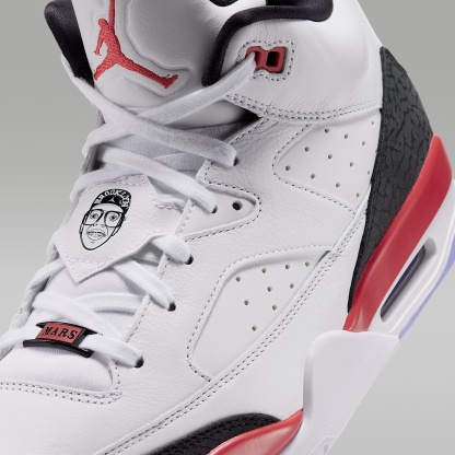 Jordan Son of Mars Low Herrenschuh – Weiß/Schwarz/Light Crimson
