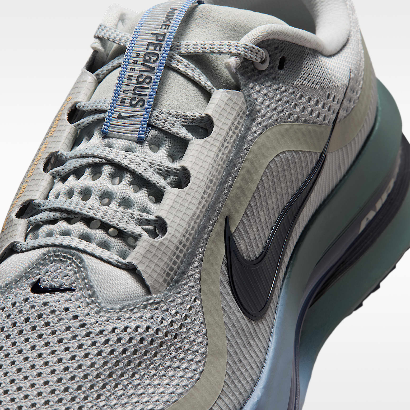 Nike Pegasus Premium Straßenlaufschuh (Herren) – Grey Mist/Mineral Slate/Work Blue/Dark Obsidian