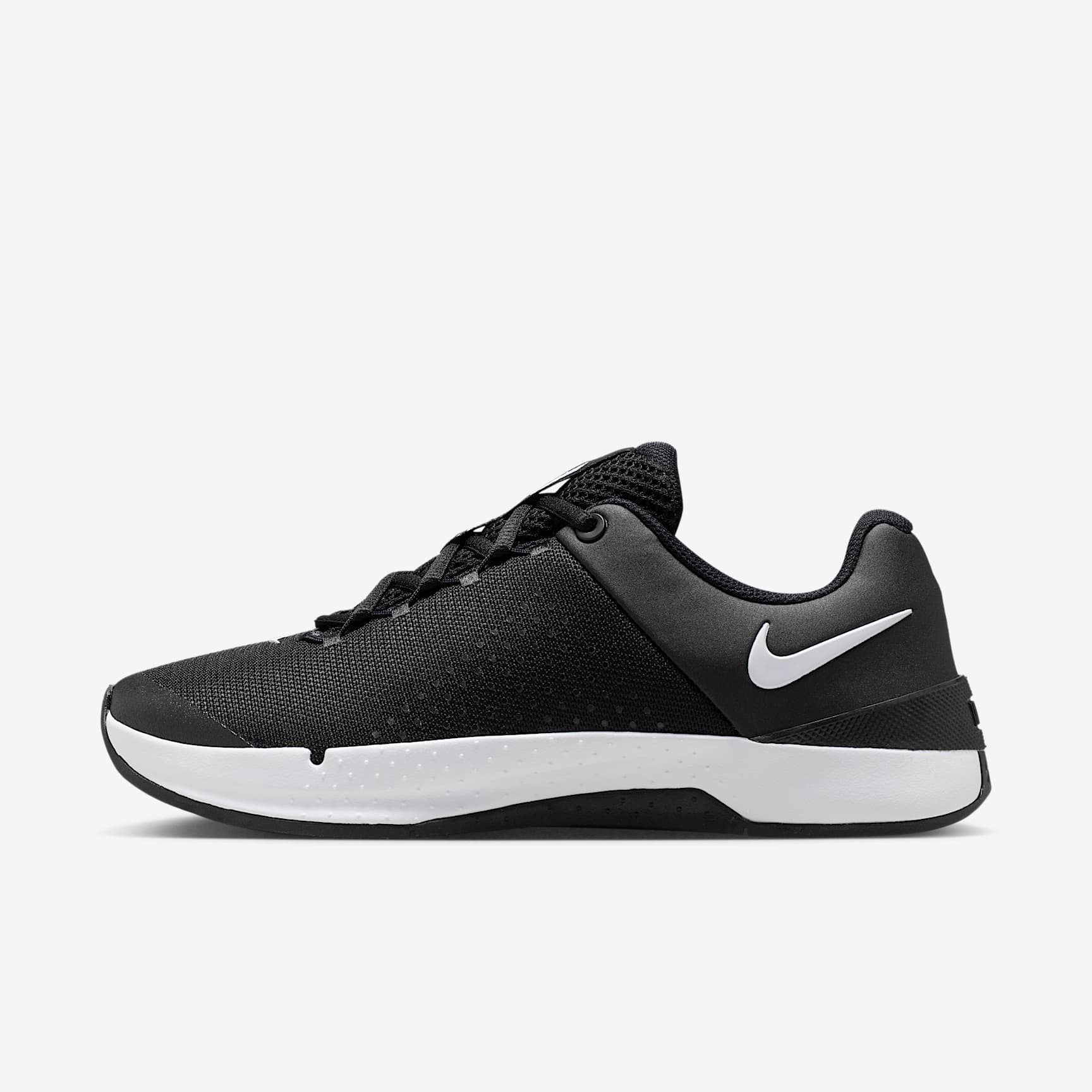 Nike MC Trainer 4 Trainingsschuh (Damen) – Schwarz/Weiß