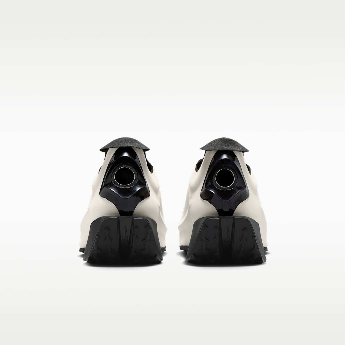 Nike First Sight Noir Schuh (Damen) – Light Bone/Metallic Dark Grey/Schwarz