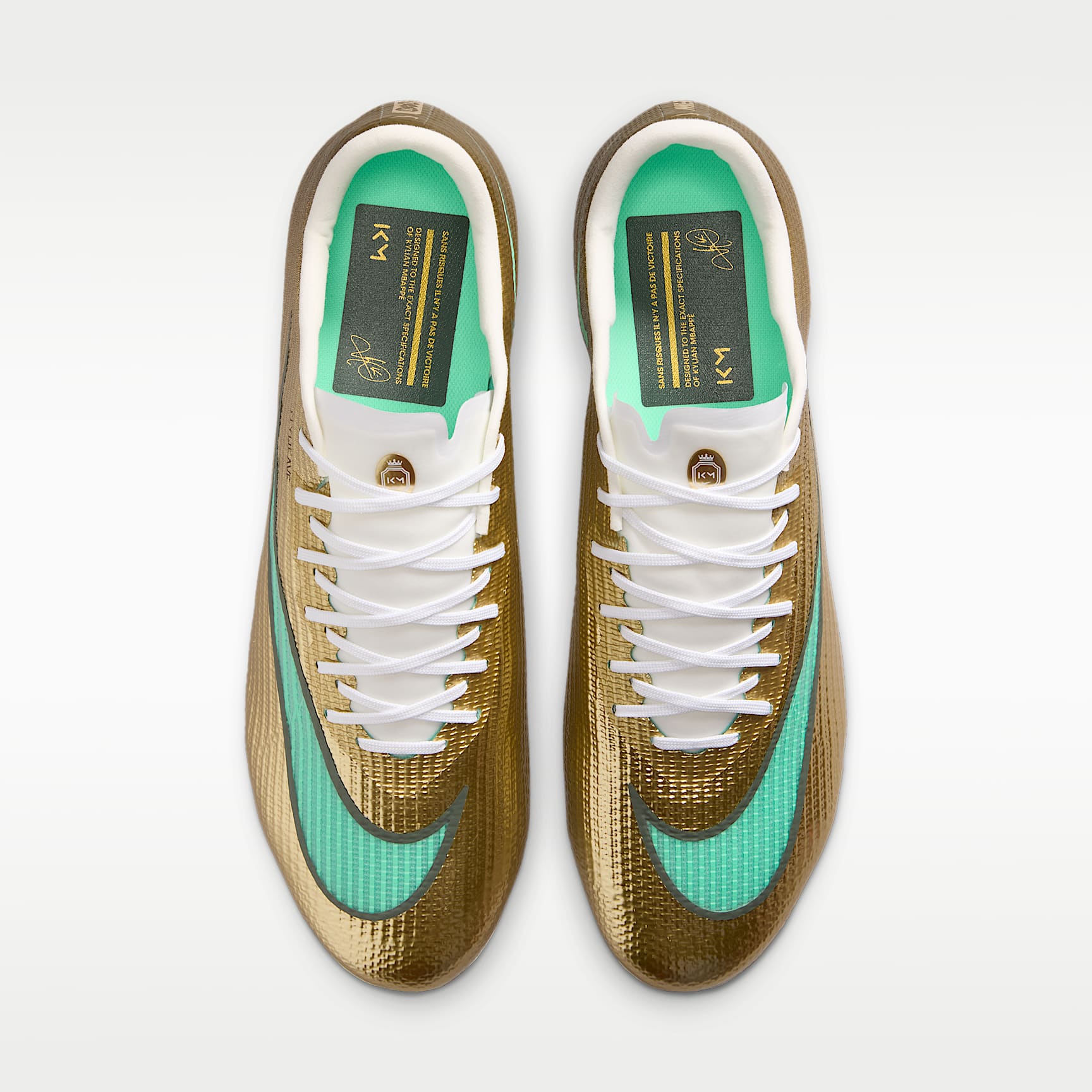 Nike Mercurial Superfly 11 Pro „Kylian Mbappé“ Low-Top-Fußballschuh für normalen Rasen – Metallic Gold/Green Glow