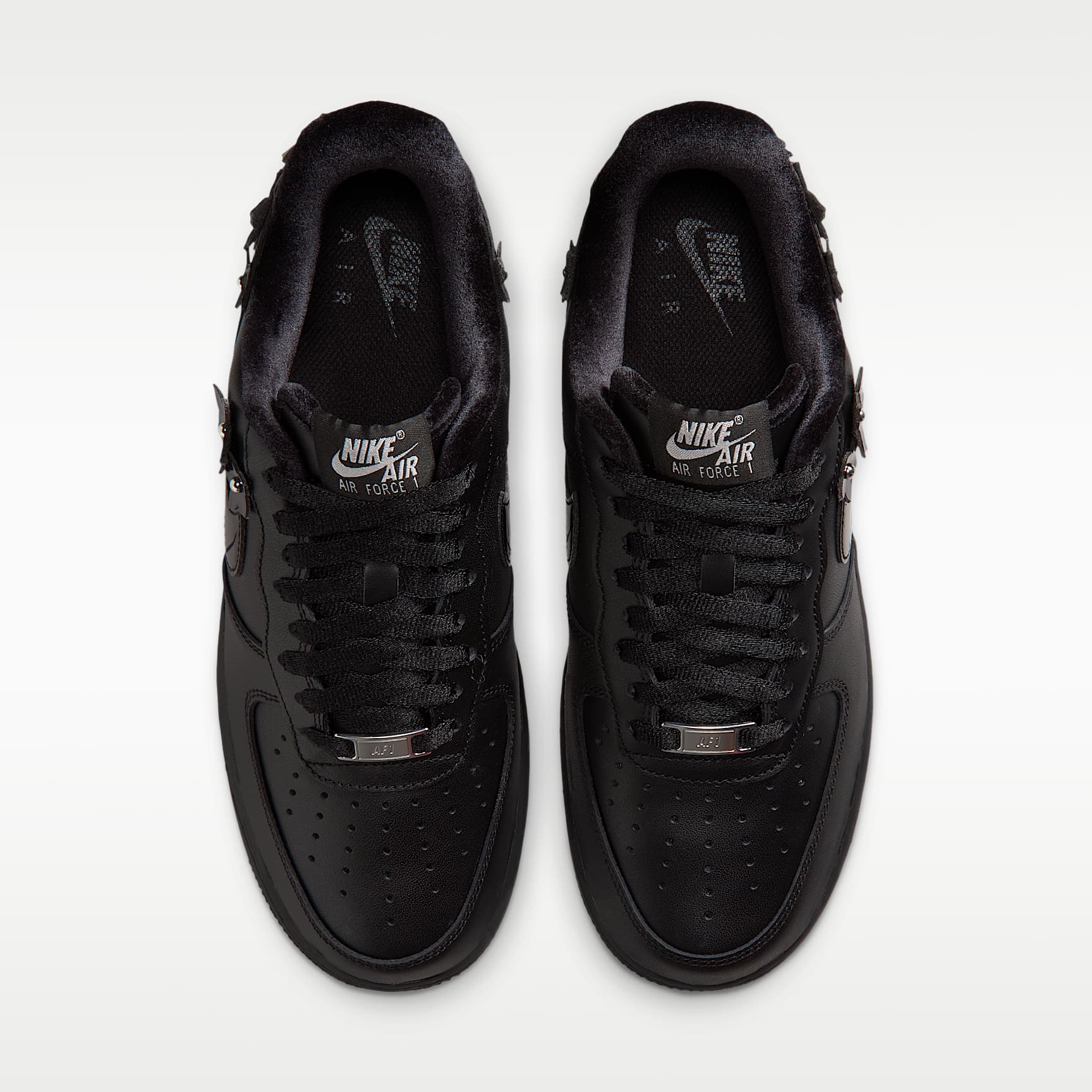 Nike Air Force 1 '07 "Florette" Schuh (Damen) – Schwarz/Off Noir/Metallic Silver/Schwarz