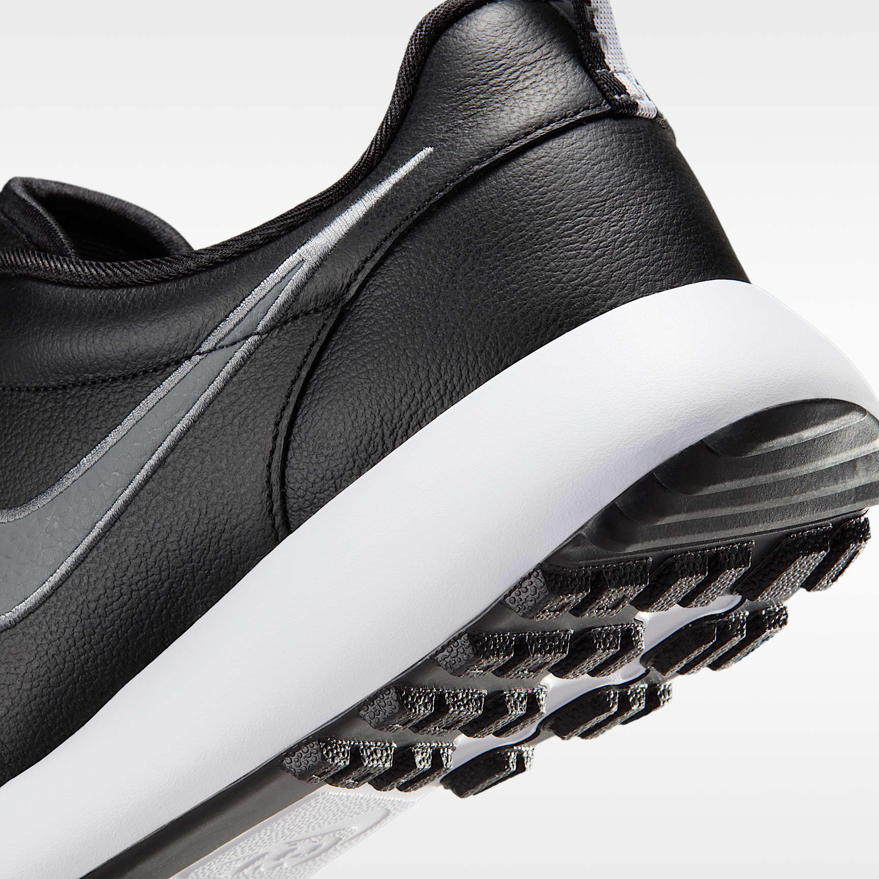Nike Roshe G Golfschuh – Schwarz/Weiß/Smoke Grey