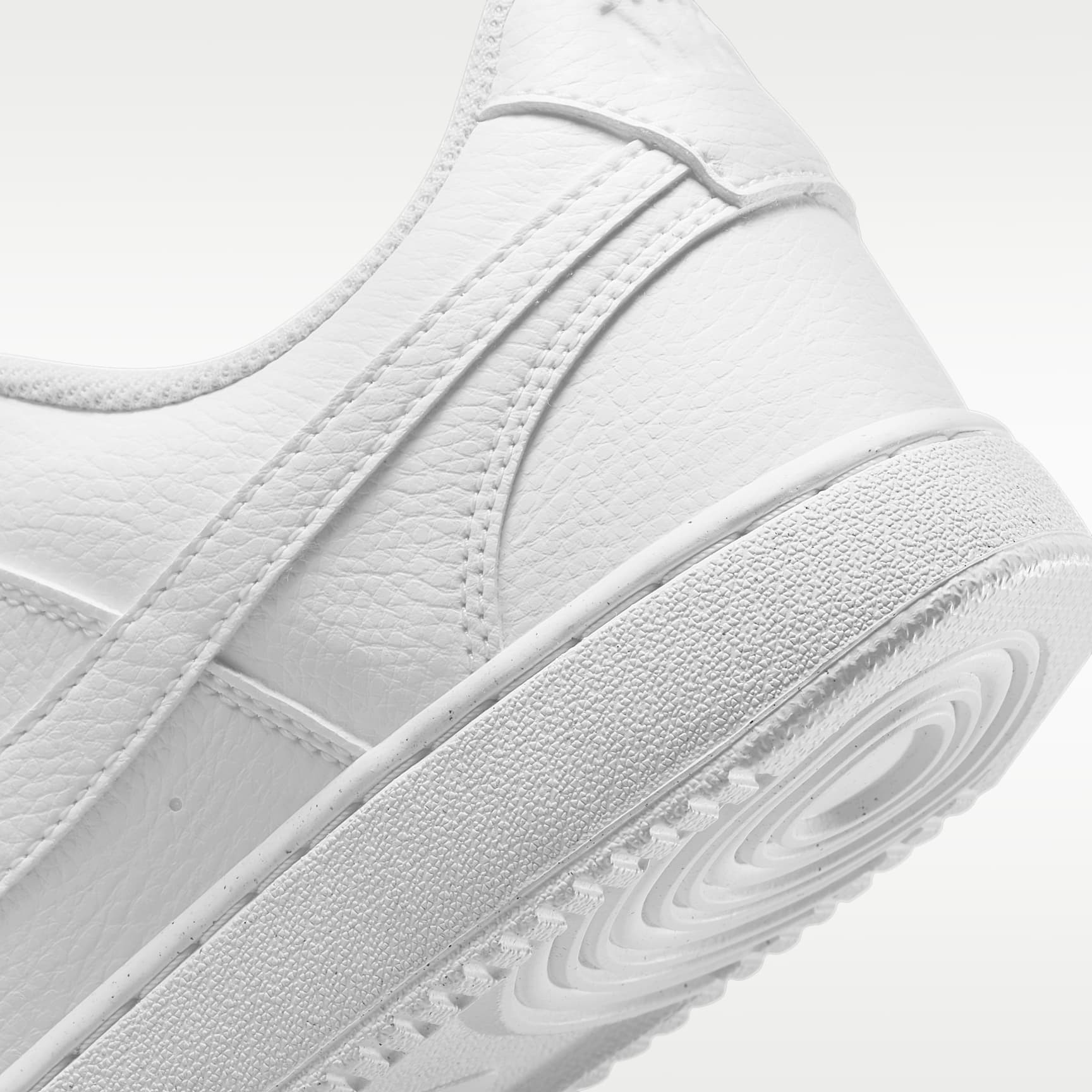 Nike Court Vision Low Next Nature Herrenschuh – Weiß/Weiß/Weiß