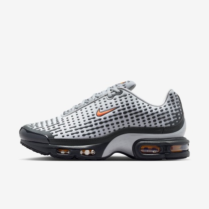 Nike Air Max Plus VII Schuh (Herren) – Light Smoke Grey/Dark Smoke Grey/Hot Curry