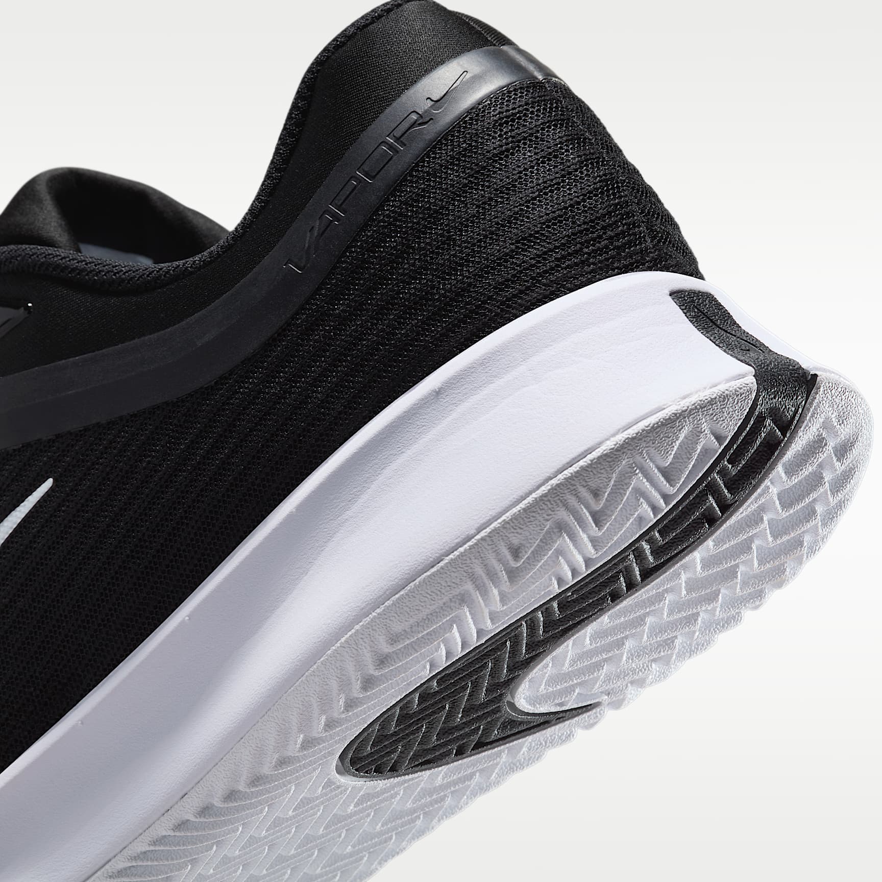 Nike Vapor Pro 3 Clay Court Tennisschuh (Herren) – Schwarz/Weiß