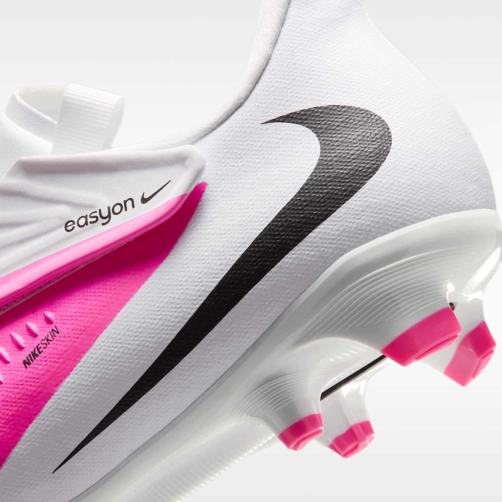 Nike Phantom 6 Low Academy EasyOn-Fußballschuh für verschiedene Böden – Multi-Color/Schwarz