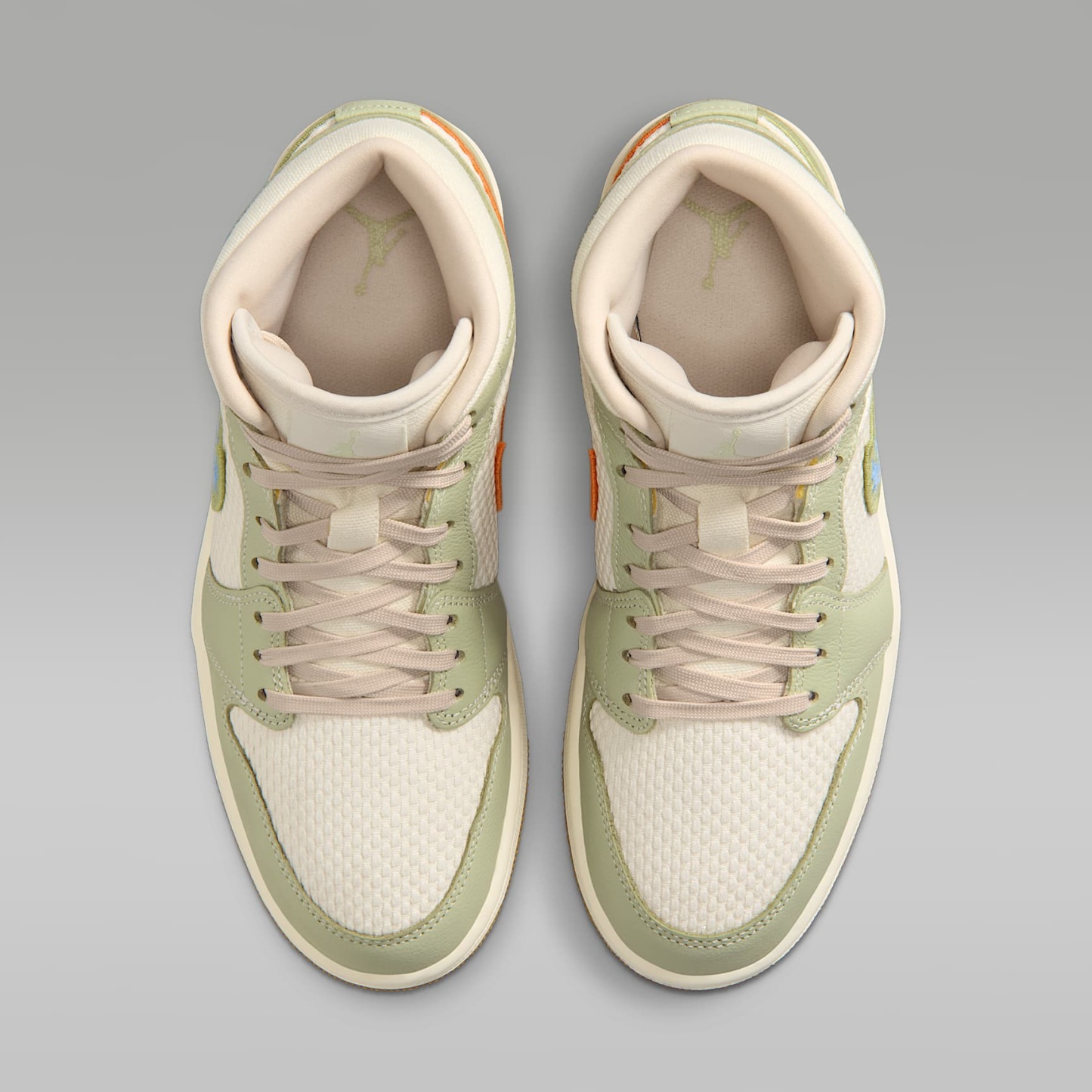 Air Jordan 1 Mid SE Schuh (Damen) – Olive Aura/Lawn/University Blue/Pearl White