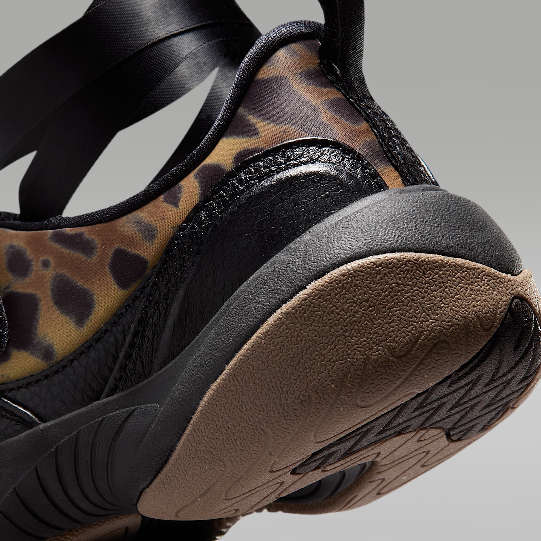 Jordan Pointe SE Schuh (Damen) – Schwarz/Gum Dark Brown/Velvet Brown/Cacao Wow