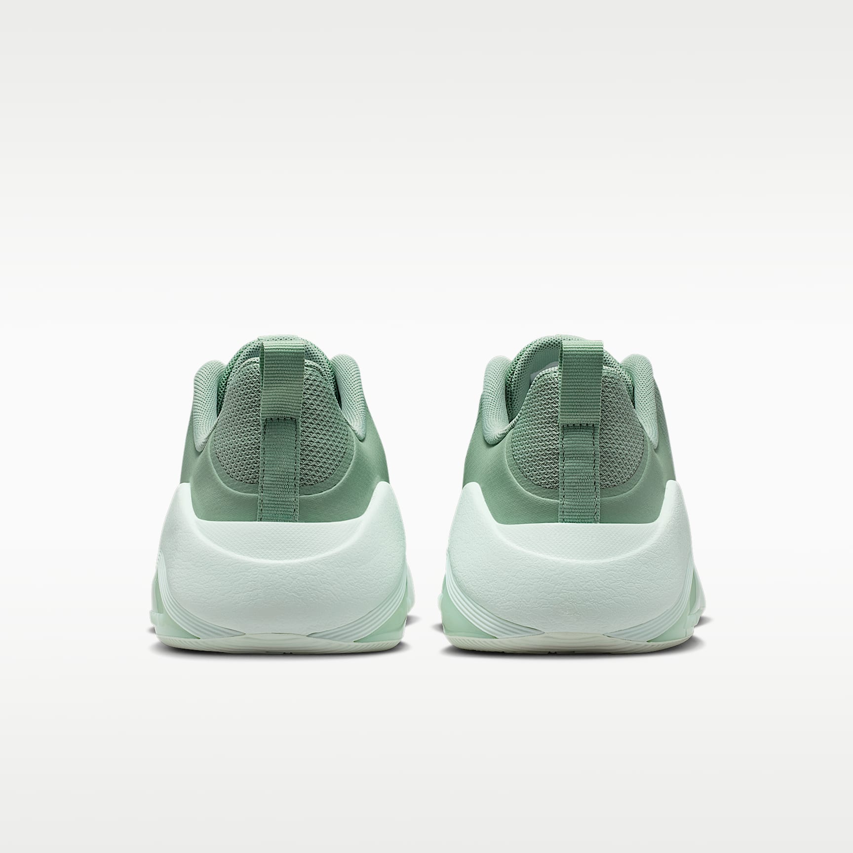 Nike Bella 7 Workout-Schuh (Damen) – Steam/Weiß/Barely Green