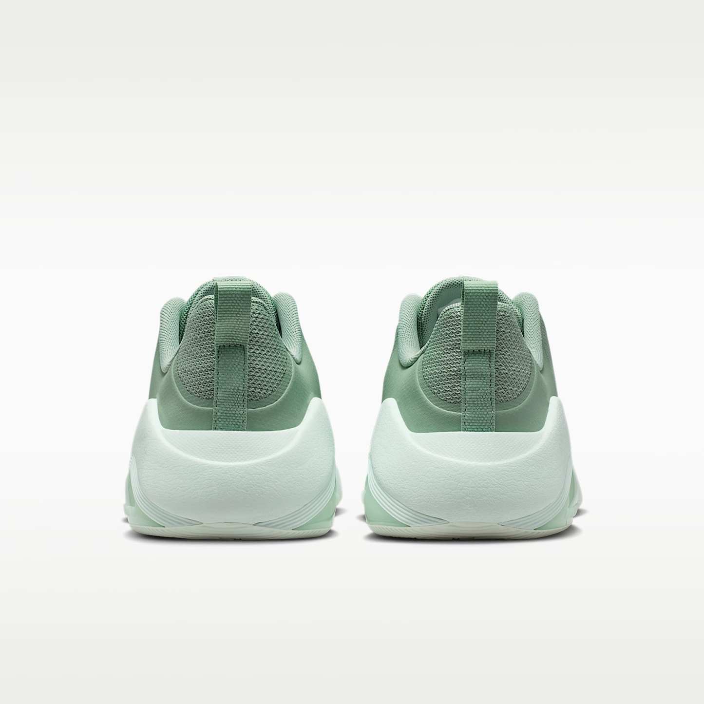 Nike Bella 7 Workout-Schuh (Damen) – Steam/Weiß/Barely Green