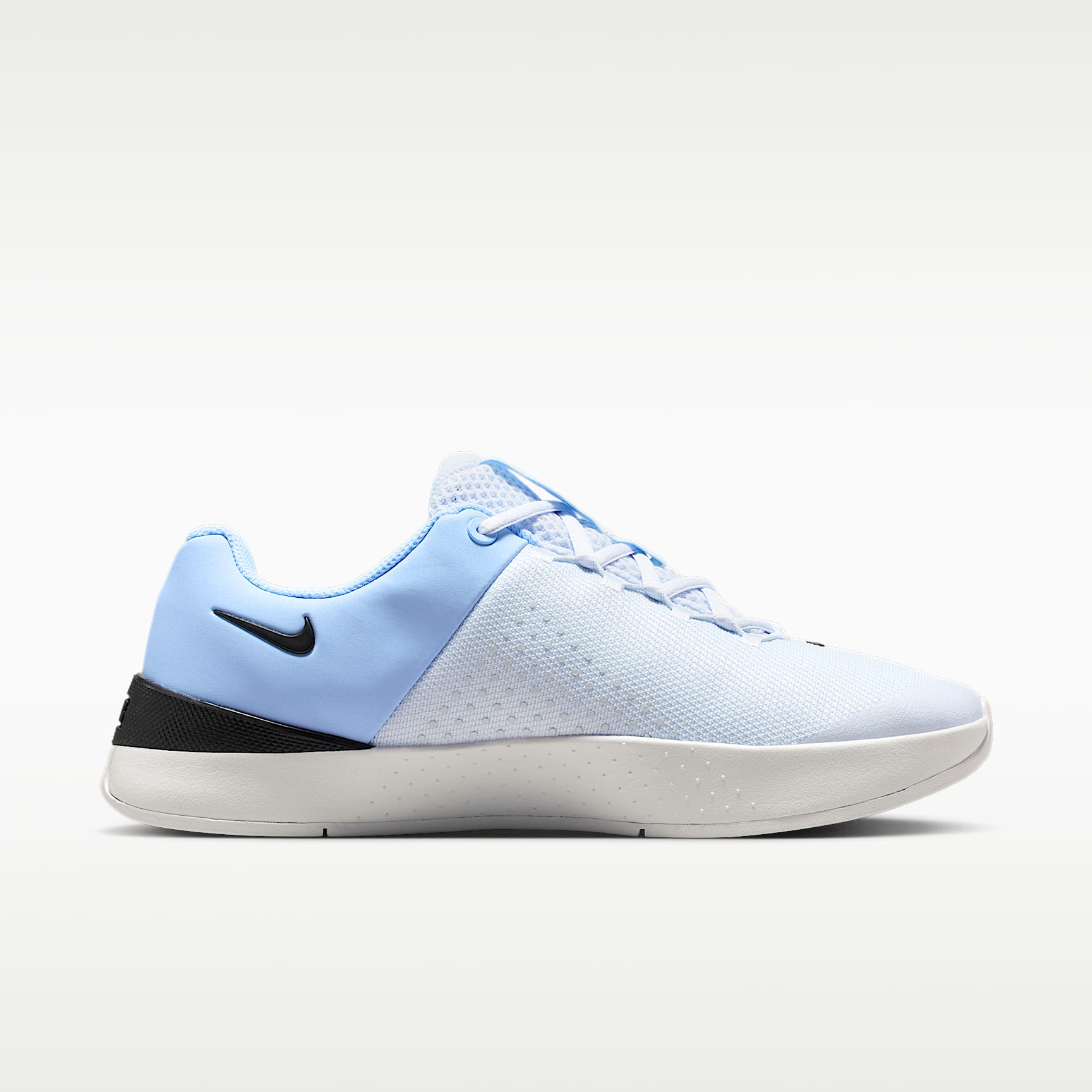 Nike MC Trainer 4 Trainingsschuh (Damen) – Football Grey/Aluminum/Off White/Schwarz