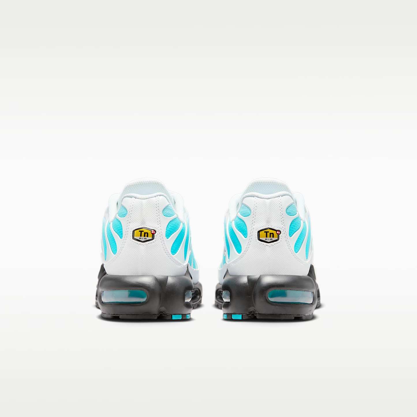 Nike Air Max Plus Schuh (Herren) – Dusty Cactus/Schwarz/Weiß