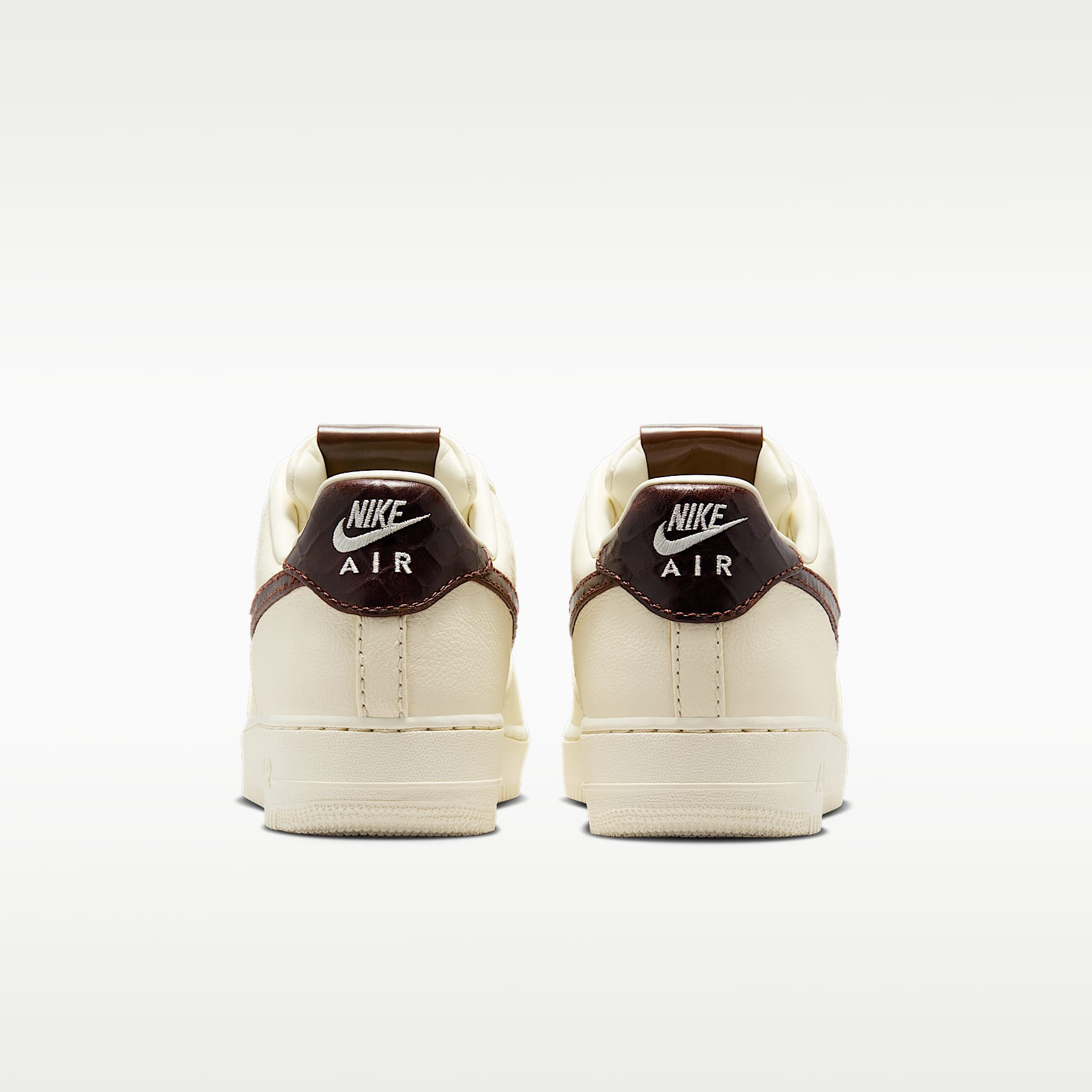 Nike Air Force 1 '07 Herrenschuh – Soft Pearl/Weiß/Ghost