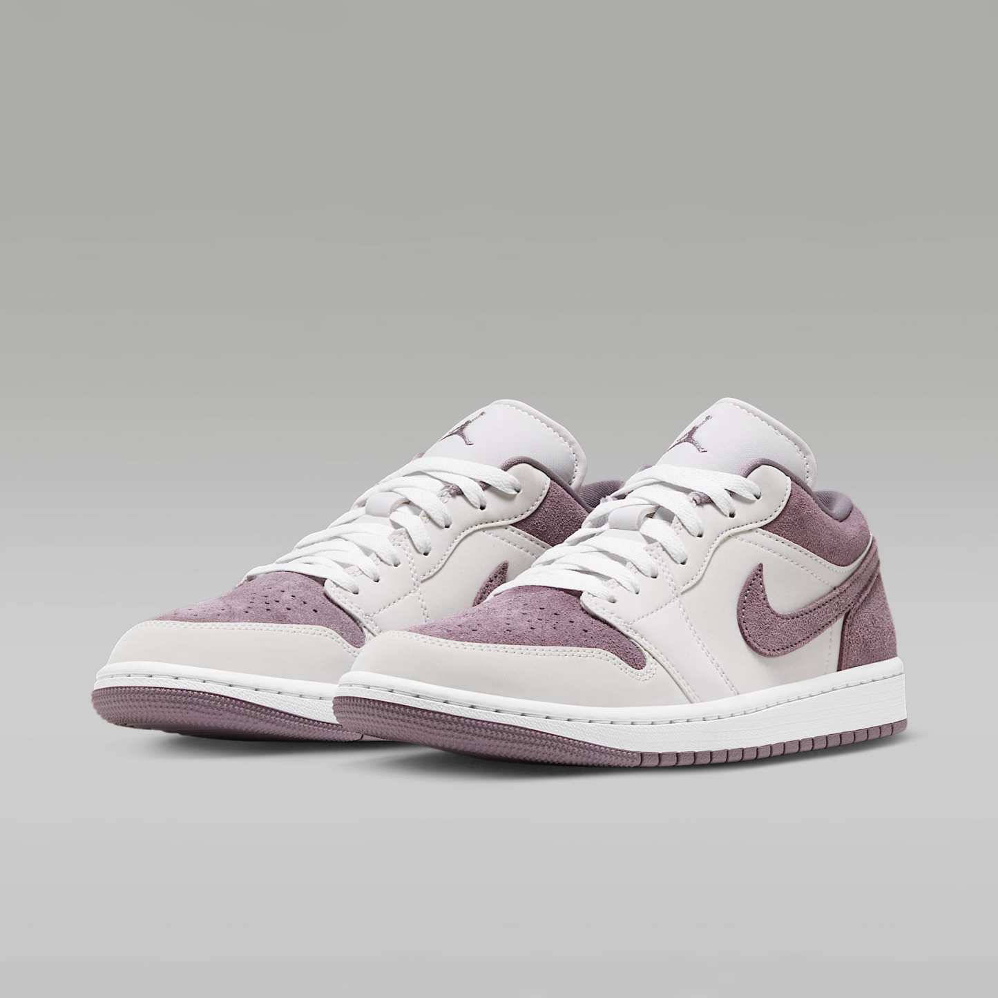 Air Jordan 1 Low Damenschuh – Swan/Purple Smoke/Weiß