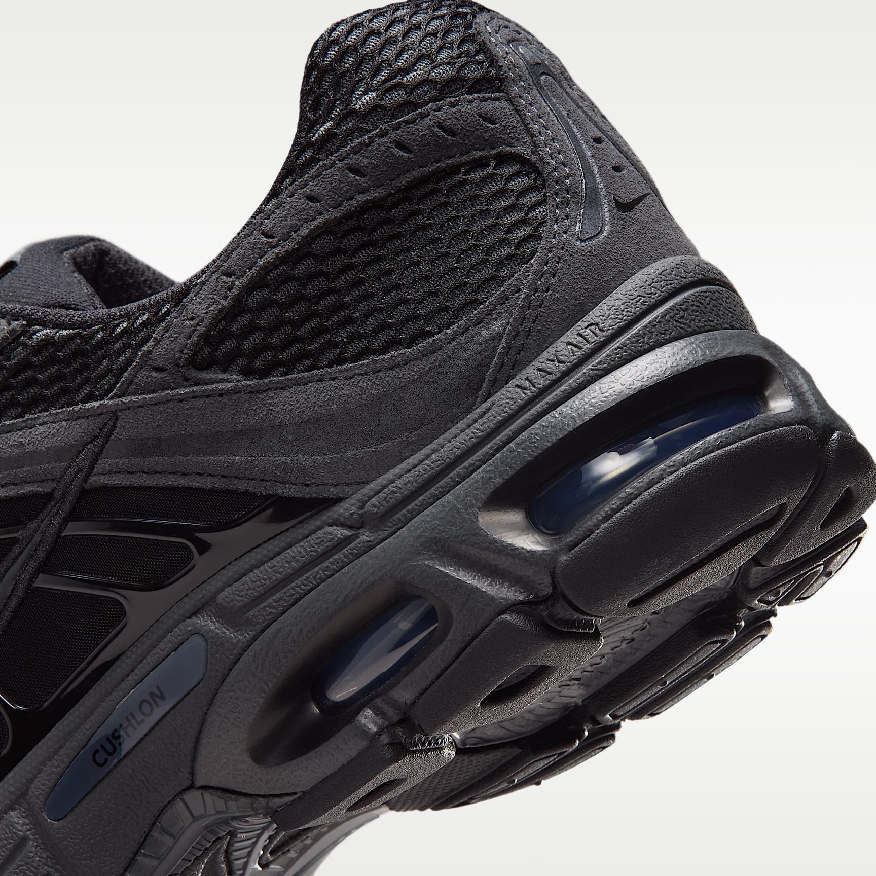 Nike Air Max Moto 2K Schuh (Herren) – Schwarz/Off Noir/Anthracite