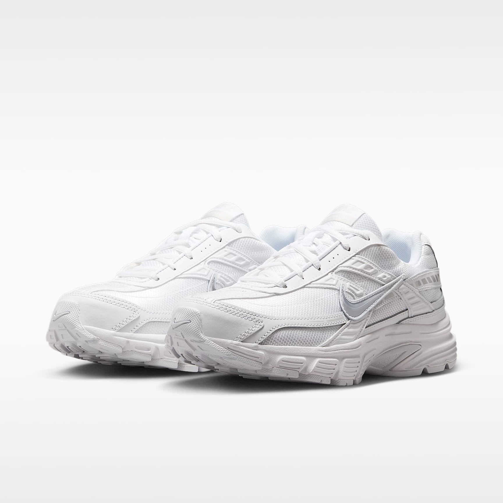 Nike Initiator Damenschuh – Weiß/Photon Dust/Metallic Silver