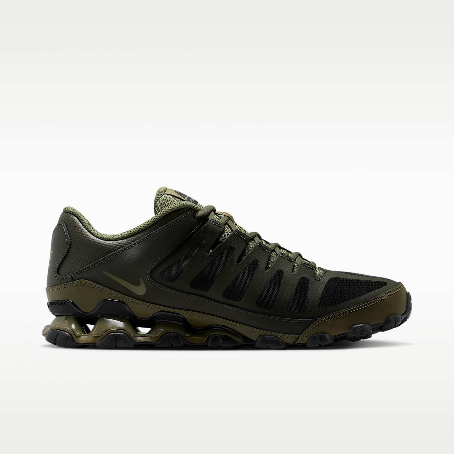 Nike Reax 8 TR Workout-Schuh für Herren – Sequoia/Medium Olive/Schwarz/Summit White