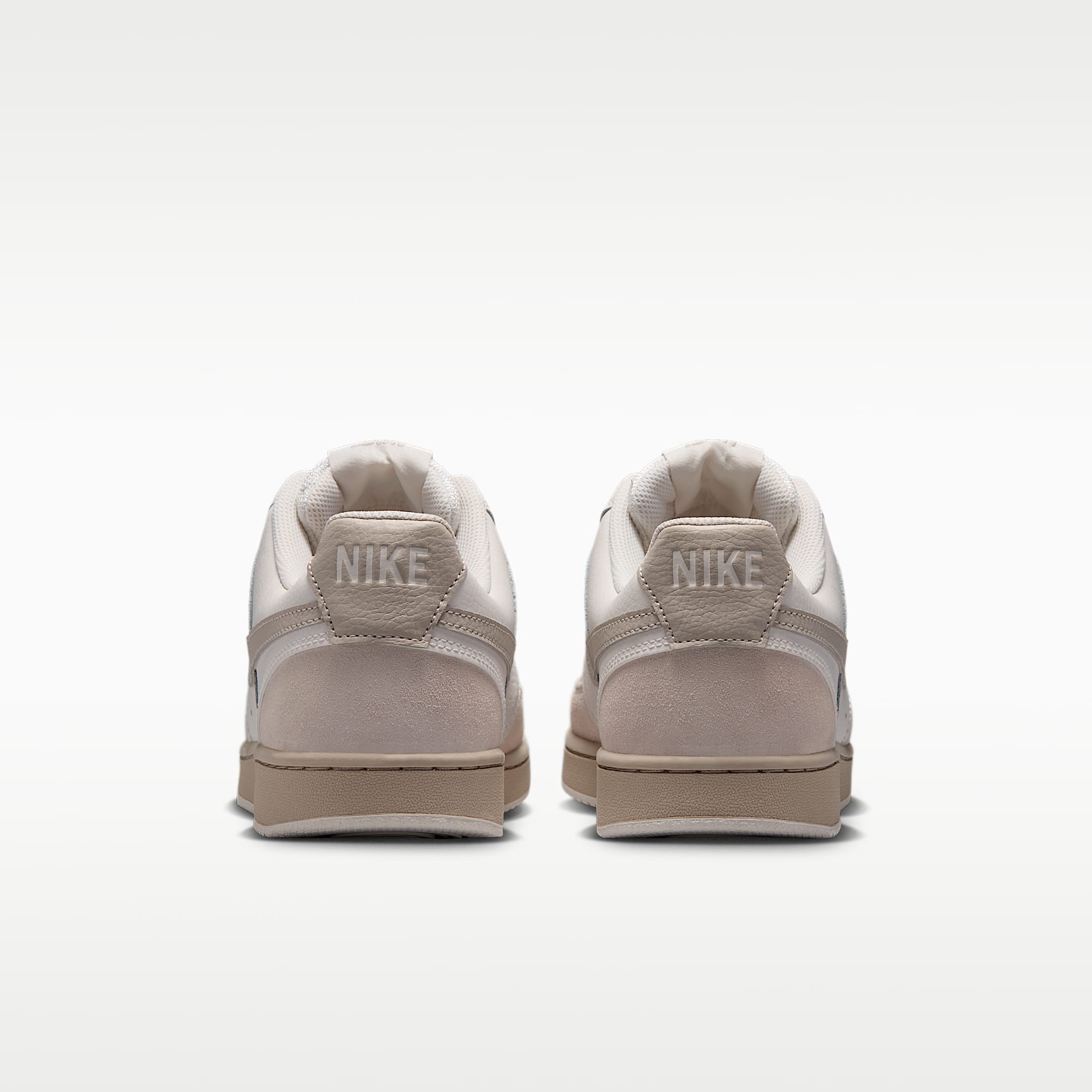 Nike Court Vision Low Suede Schuh (Herren) – Phantom/Cream II