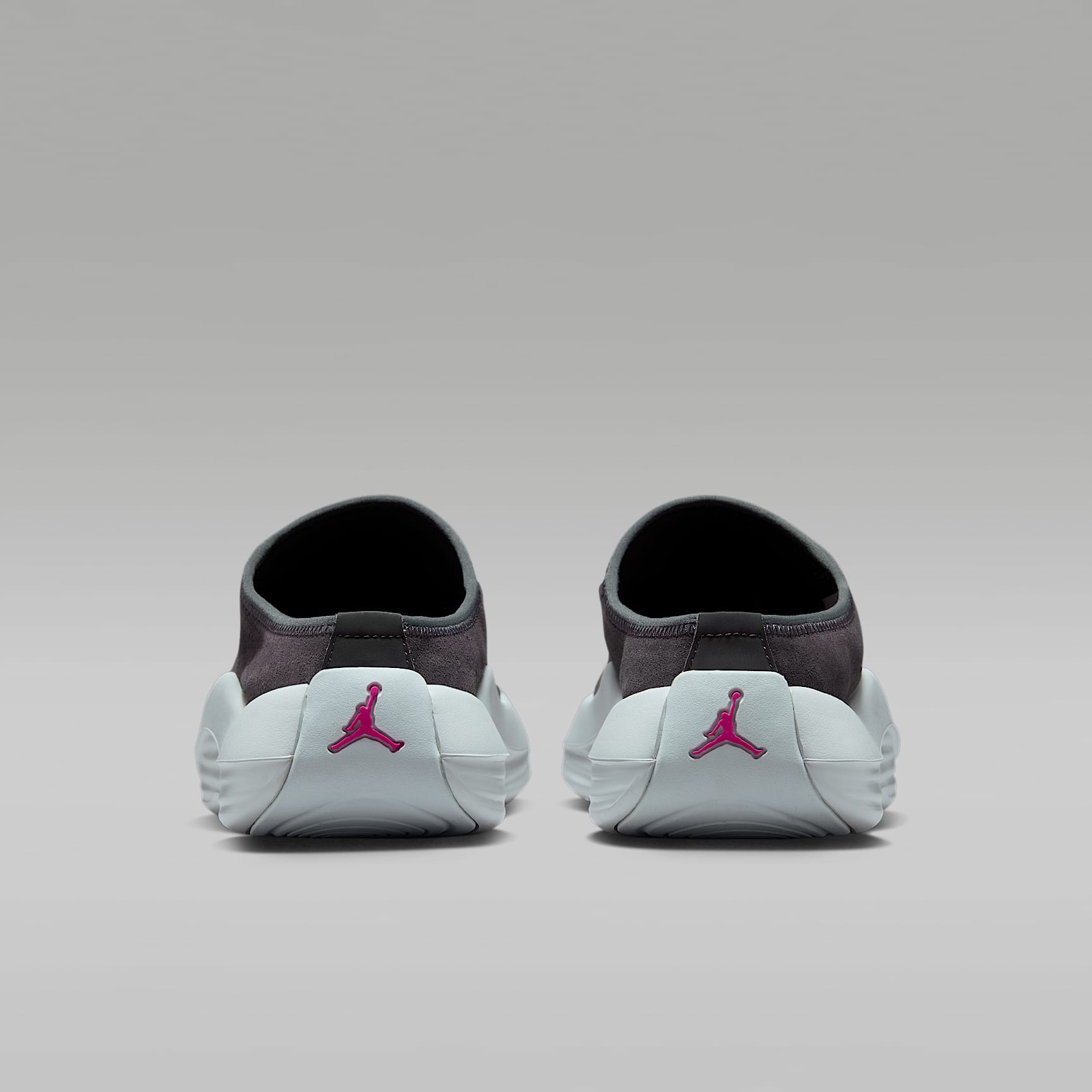 Jordan Future Mules (Herren) – Anthracite/Off White/Fire Pink