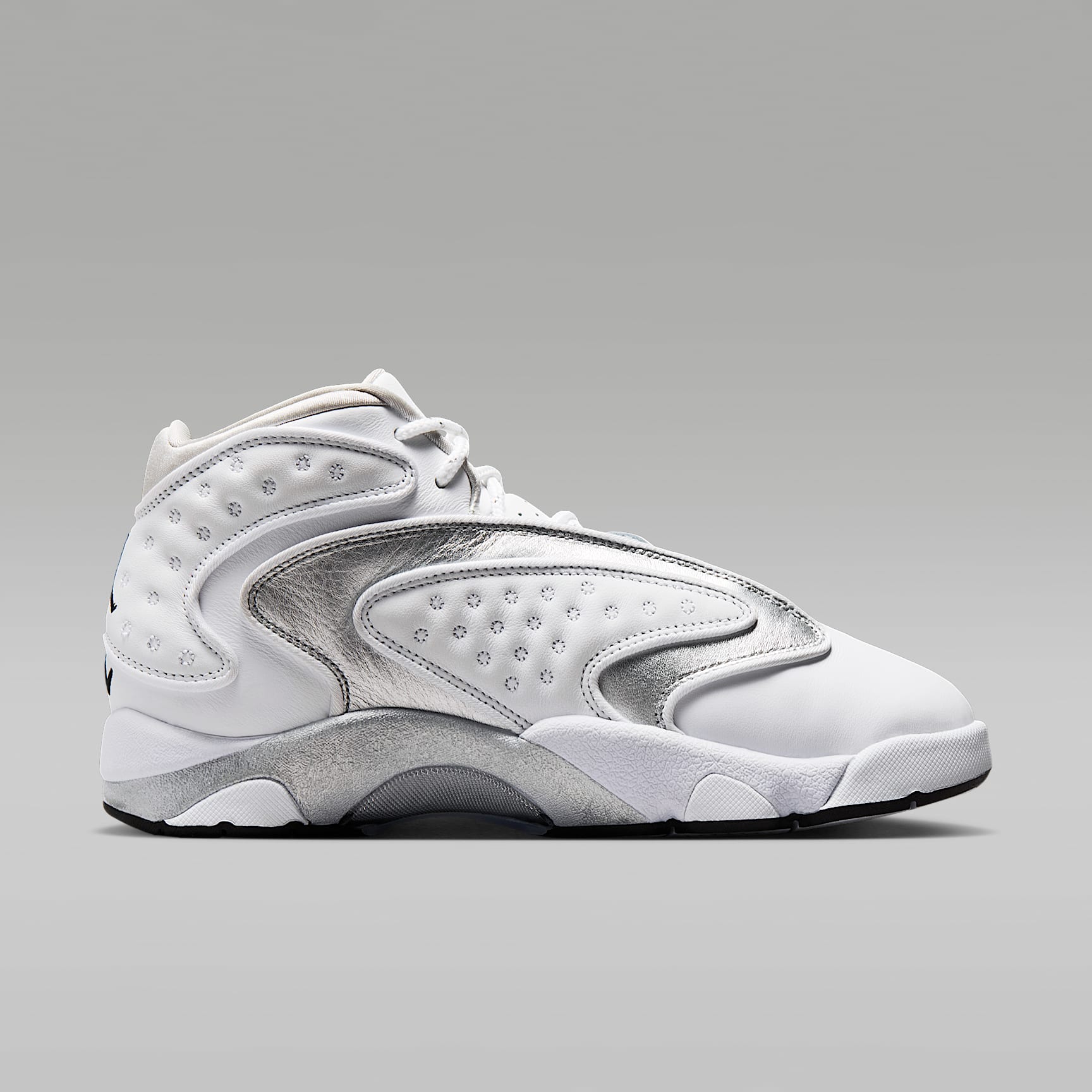 Air Jordan OG Damenschuh – Weiß/Schwarz/Metallic Silver