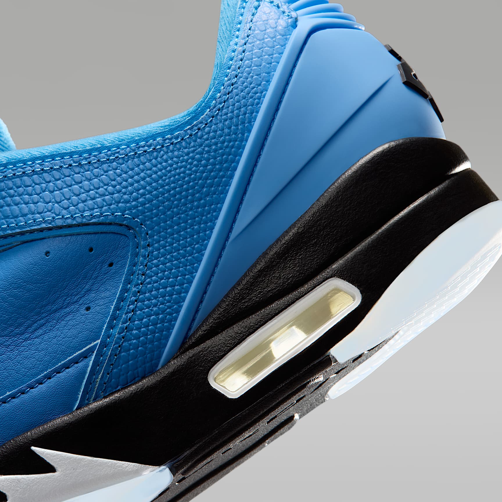 Jordan Sixty Plus Low Herrenschuh – University Blue/Obsidian/Weiß