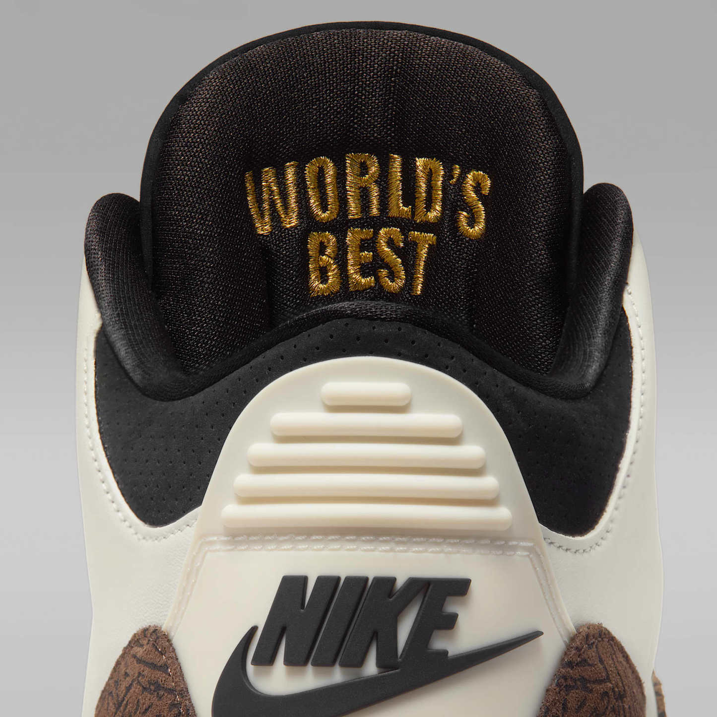 Air Jordan 3 "World's Best" Schuh (Herren) – Sail/University Red/Pale Ivory/Schwarz