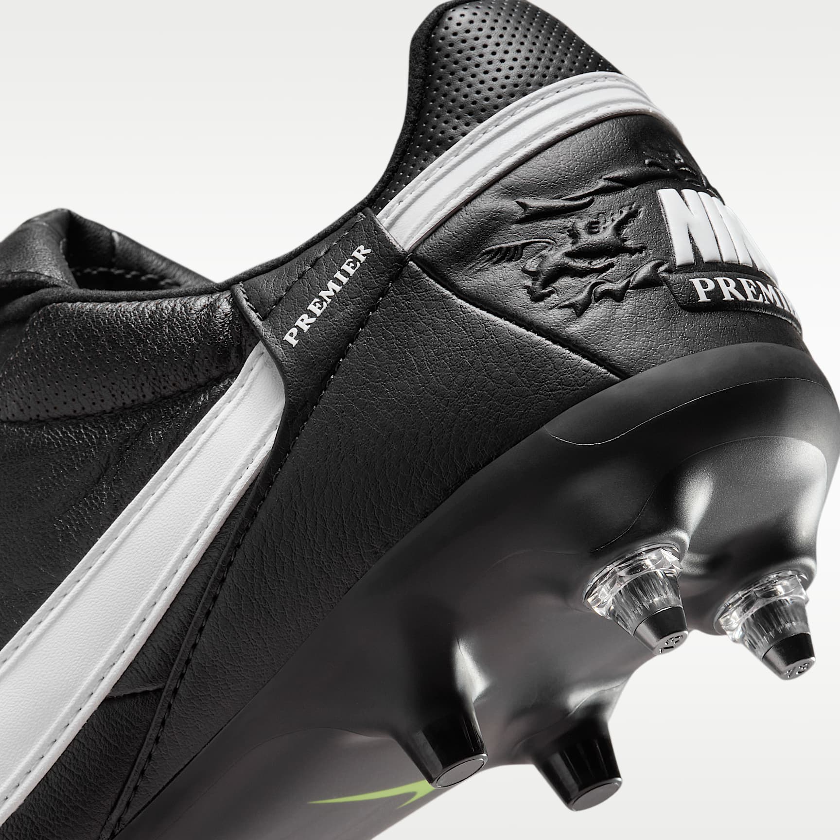 Nike Premier 3 SG-Pro Low-Top-Fußballschuh – Schwarz/Weiß