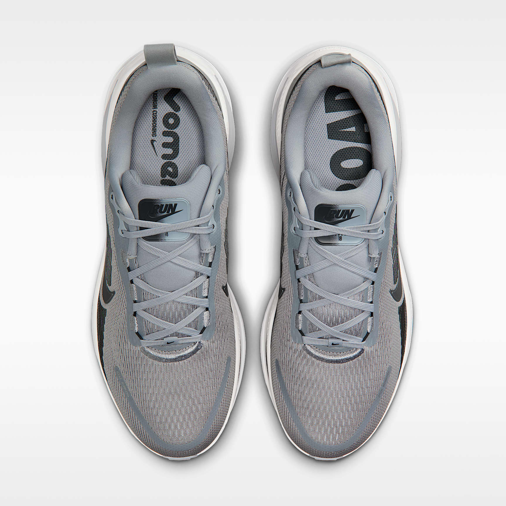 Nike Vomero 18 Straßenlaufschuh (Herren) – Wolf Grey/Pure Platinum/Summit White/Anthracite
