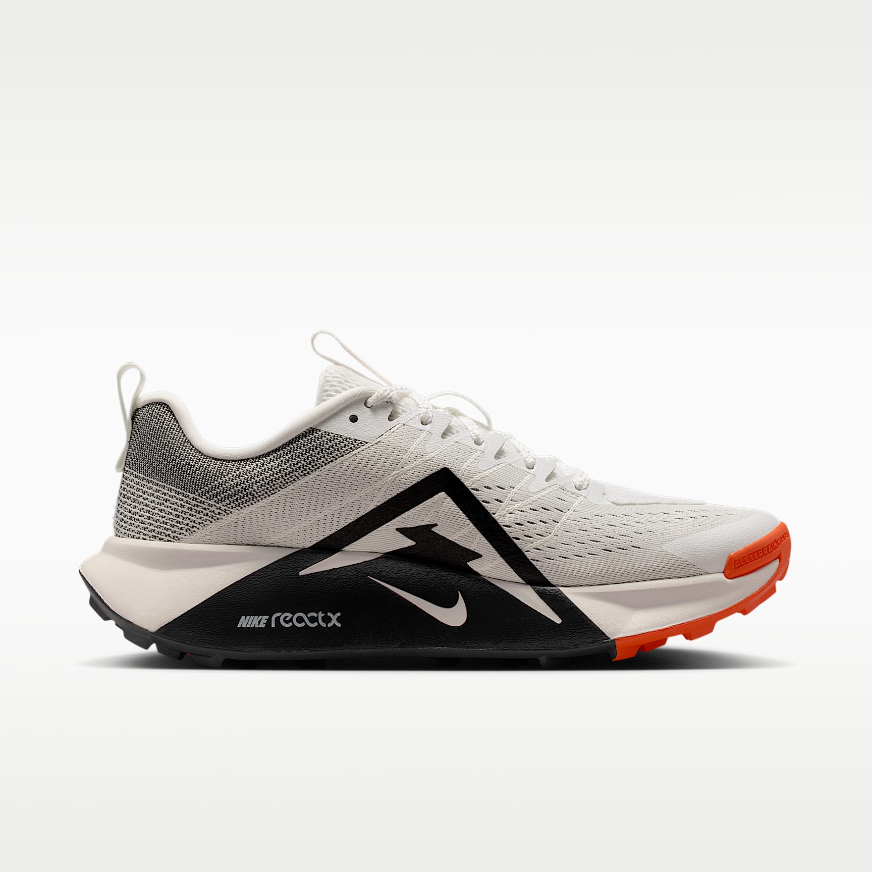 Nike Wildhorse 10 Traillaufschuh (Herren) – Summit White/Safety Orange/Phantom/Schwarz