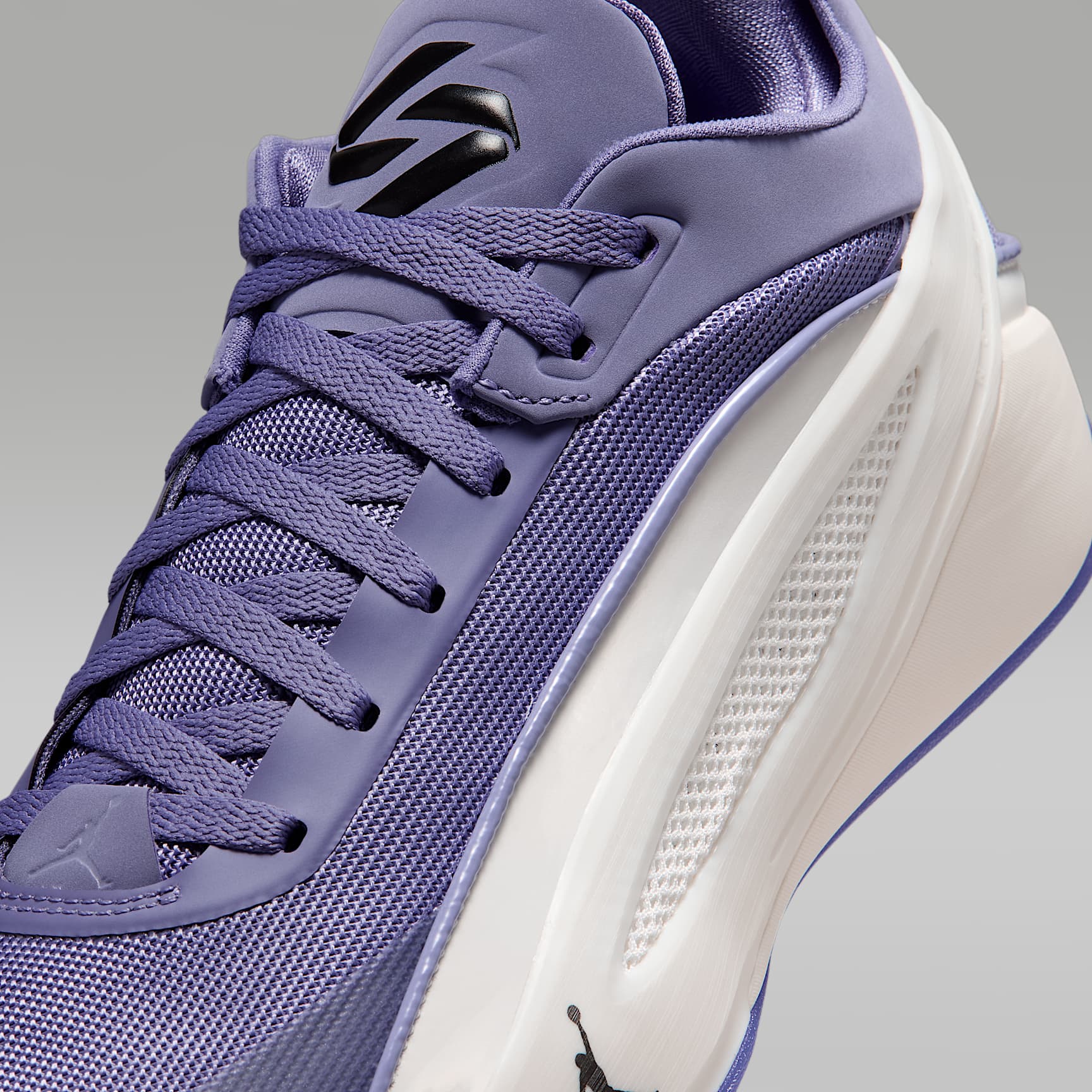 Luka 5 Basketballschuh – Dusty Amethyst/Psychic Purple/Schwarz/Sail
