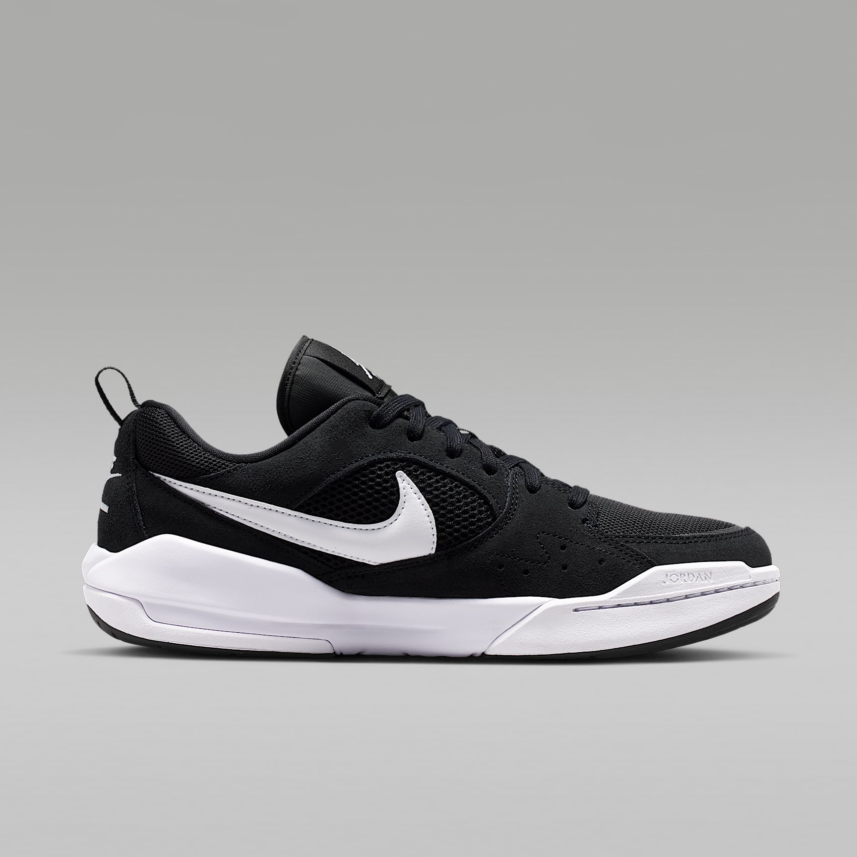 Jordan CMFT Era Schuh (Herren) – Schwarz/Weiß [HJ6777-007]