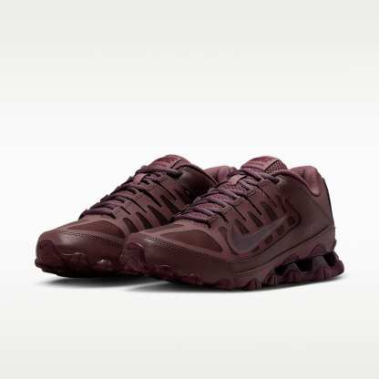 Nike Reax 8 TR Workout-Schuh (Damen) – Tattoo/Burgundy Crush