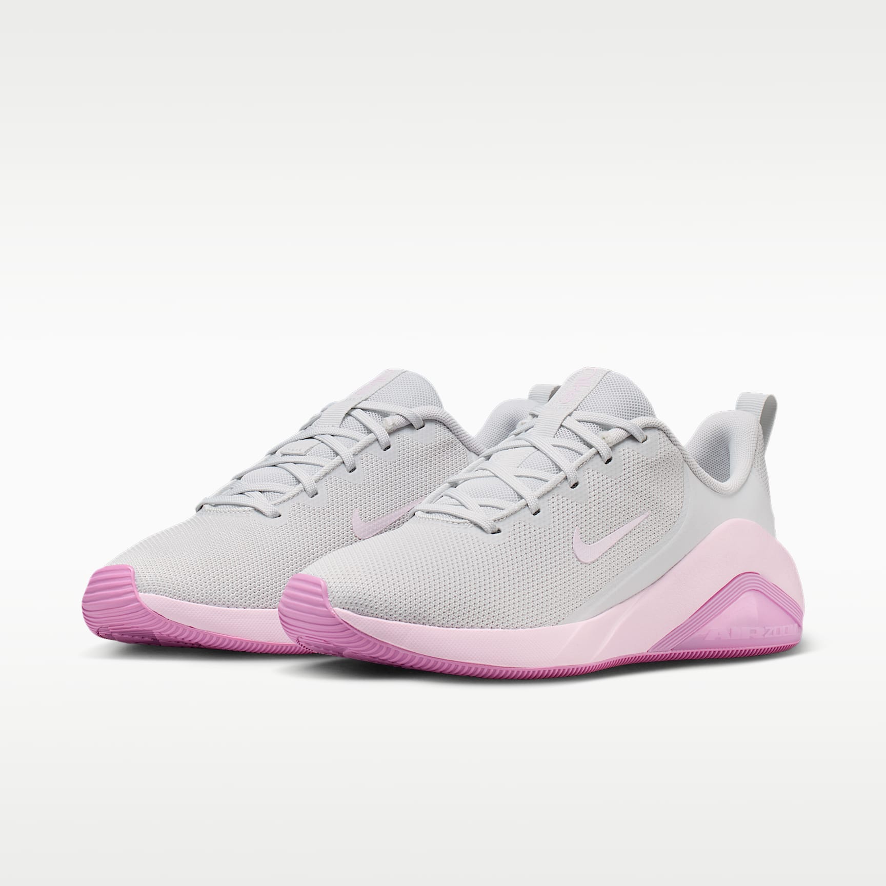 Nike Bella 7 Workout-Schuh (Damen) – Photon Dust/Light Magenta/Pink Foam