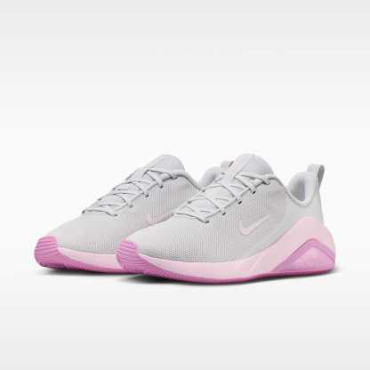 Nike Bella 7 Workout-Schuh (Damen) – Photon Dust/Light Magenta/Pink Foam