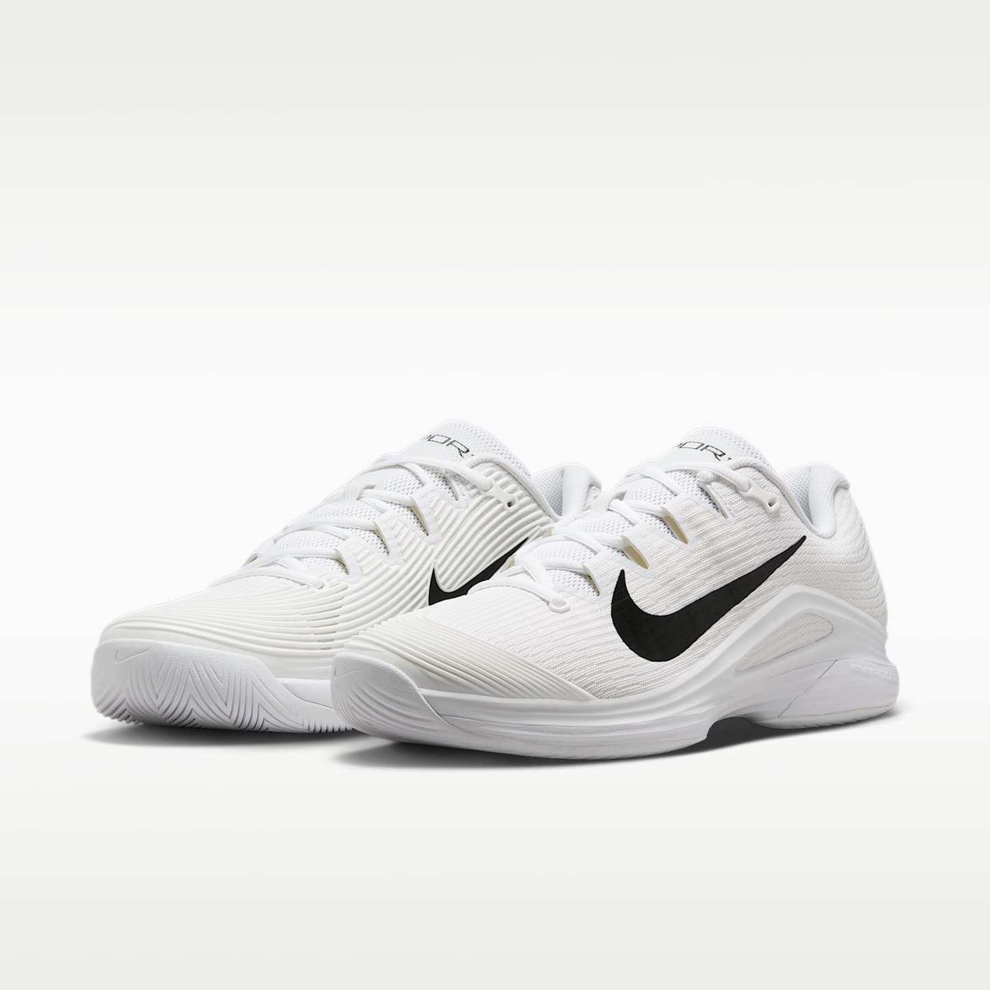 Nike Vapor 12 Tennisschuh für Hartplätze (Herren) – Weiß/Summit White/Schwarz