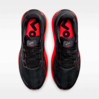Nike Vomero Premium Straßenlaufschuh (Herren) – Schwarz/Bright Crimson/Schwarz