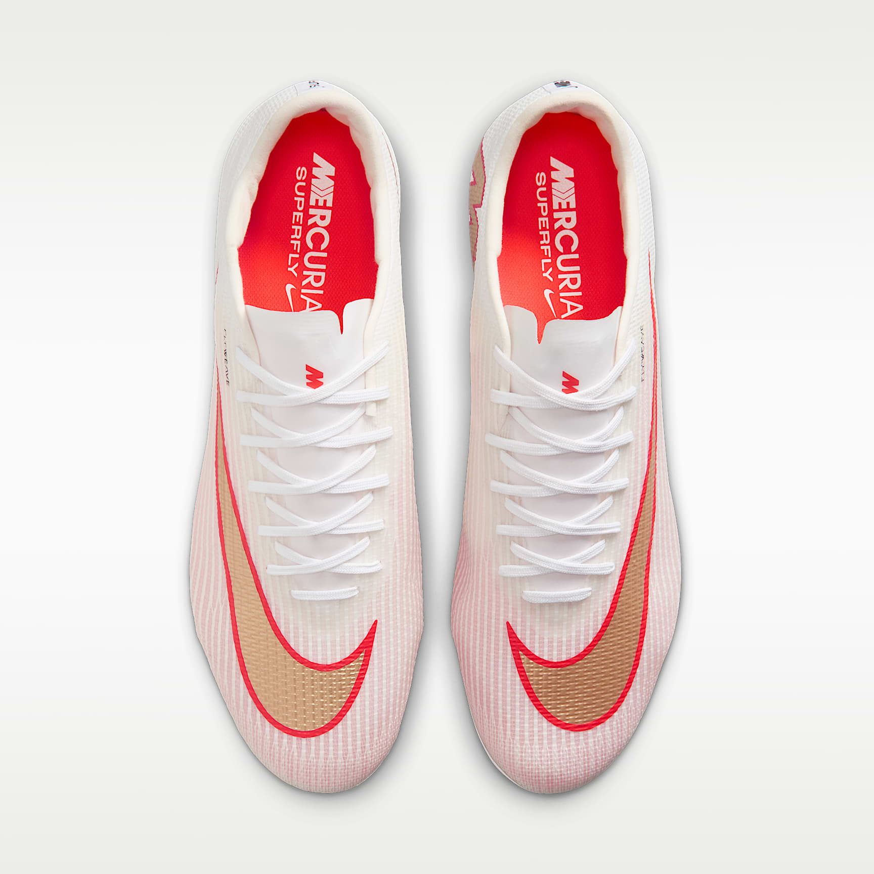 Nike Mercurial Superfly 11 Pro Low-Top-Fußballschuh für Kunstrasen – Weiß/Bright Crimson/Blur