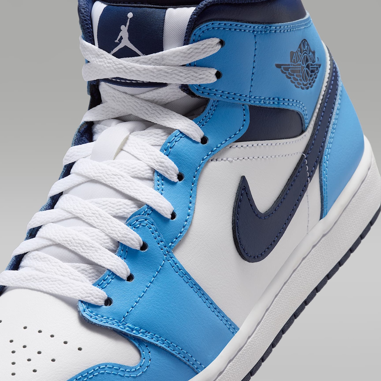 Air Jordan 1 Mid Herrenschuh – University Blue/Weiß/Sail/Midnight Navy