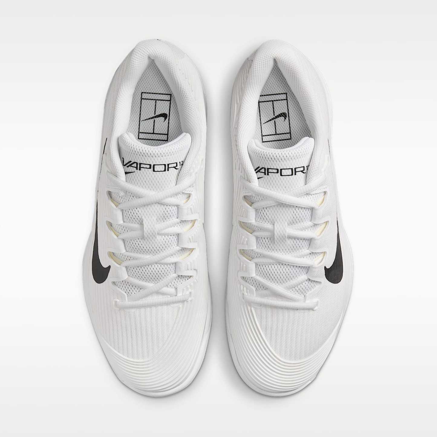 Nike Vapor 12 Tennisschuh für Hartplätze (Damen) – Weiß/Summit White/Schwarz