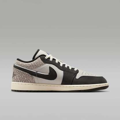 Air Jordan 1 Low SE Herrenschuh – Sail/Deep Pewter/Gamma Grey/Game Royal