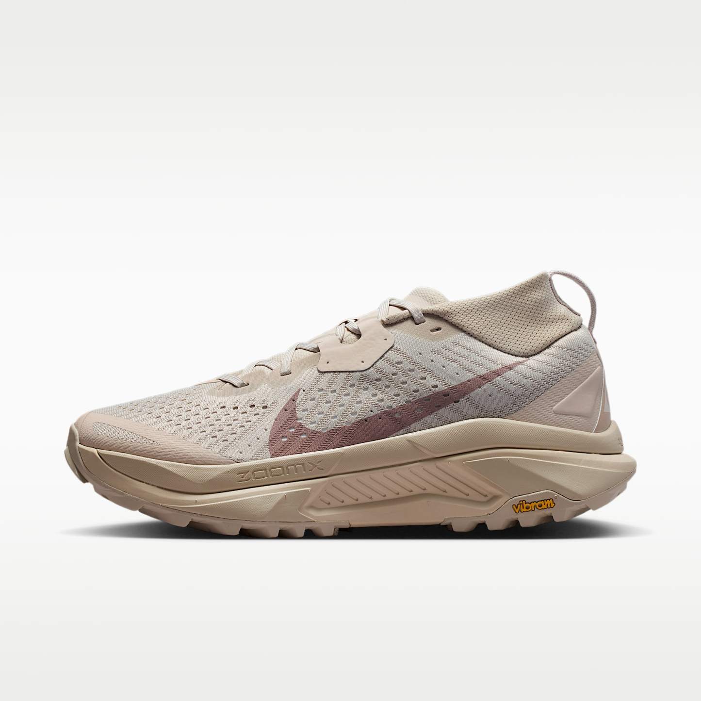 ACG Zegama Trail Traillaufschuh (Herren) – Cream II/Safety Orange/Light Orewood Brown