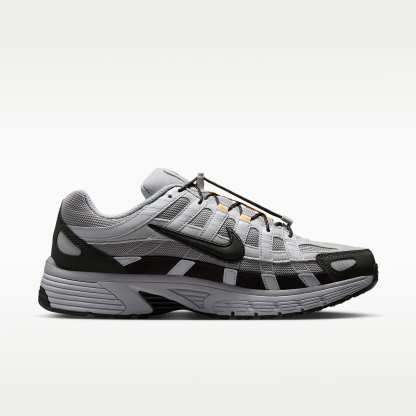 Nike P-6000 Schuh (Herren) – Grey Fog/Photon Dust/Laser Orange/Newsprint