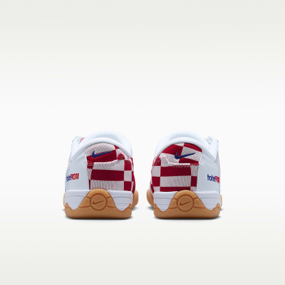 Nike Total 90 Checkered Herrenschuh – Weiß/University Red/Gum Yellow/Deep Royal Blue