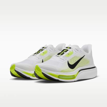 Nike Pegasus Plus 2 Straßenlaufschuh (Herren) – Weiß/Lemon Venom/Schwarz