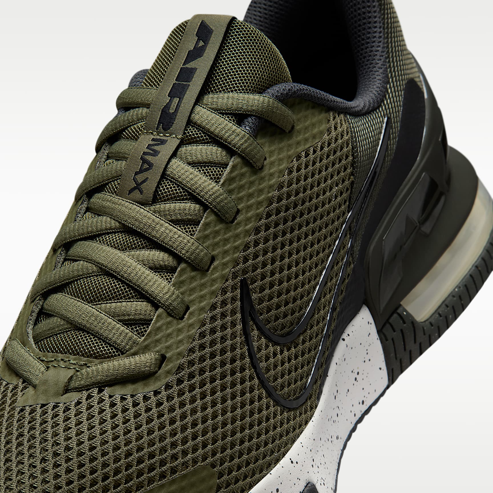 Nike Air Max Alpha Trainer 6 Workout-Schuh (Herren) – Medium Olive/Anthracite/Sequoia/Schwarz